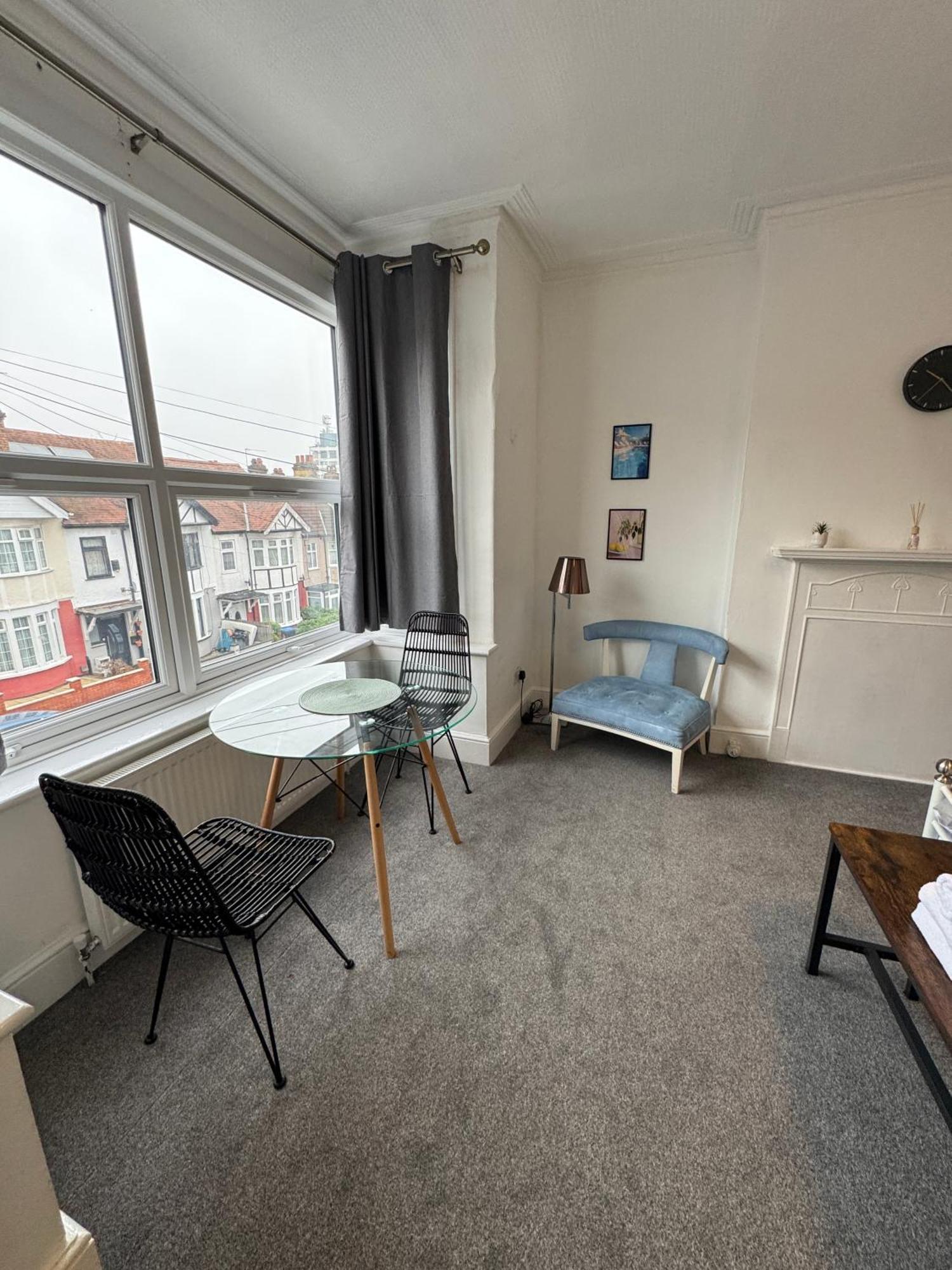 Cosy Double Rooms A Stones Throw From Wembley Stadium 伦敦 外观 照片