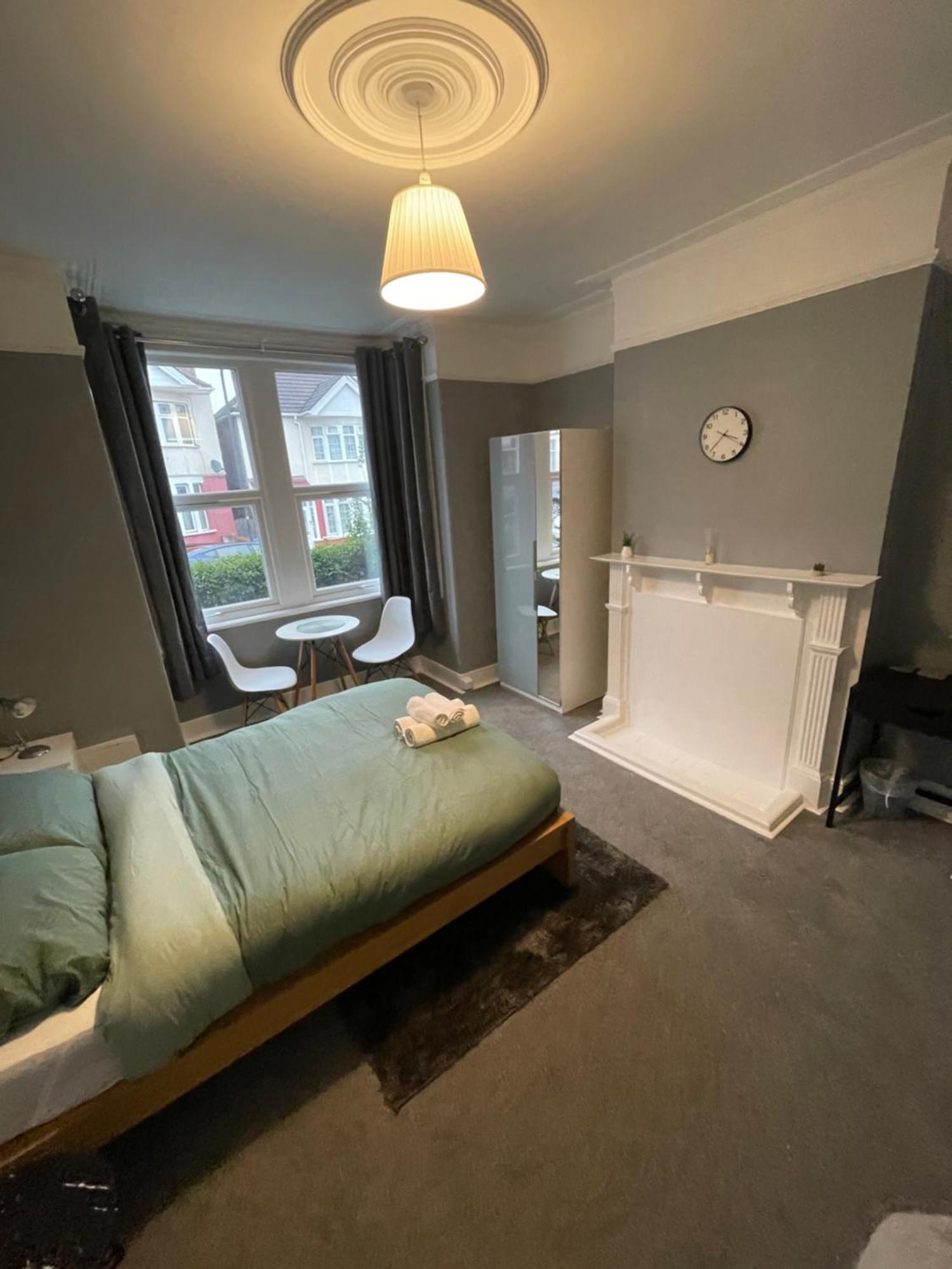 Cosy Double Rooms A Stones Throw From Wembley Stadium 伦敦 外观 照片